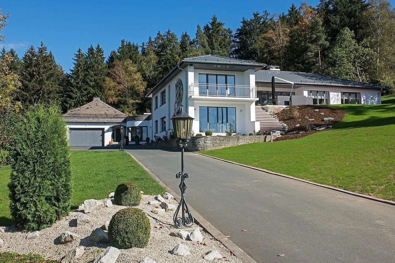 Apartman View & Garden Villa Schauenstein